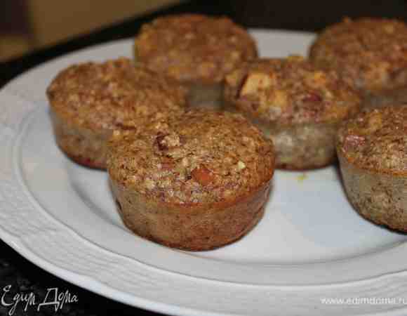 9. Подавать чуть остившими,можно смазать медом или фруктовым сиропом(просто любой джем или варенье растопить на небольшом огне).
Приятного чаепития!!!! 
