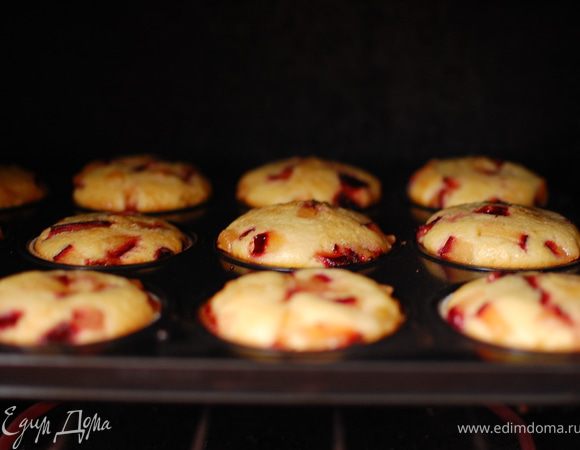 Выпекать в предварительно разогретой духовке до 210градусов,25минут.