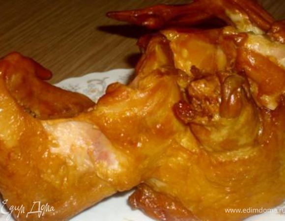 Мясо отделить от костей и порезать.
 
