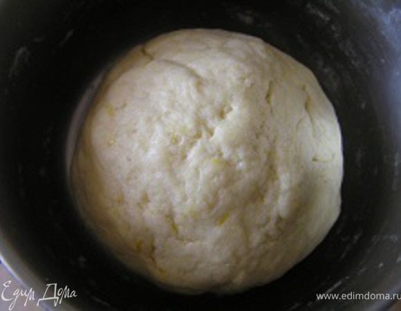 Завернуть в пищевую пленку и убрать в холодильник на 1 час.