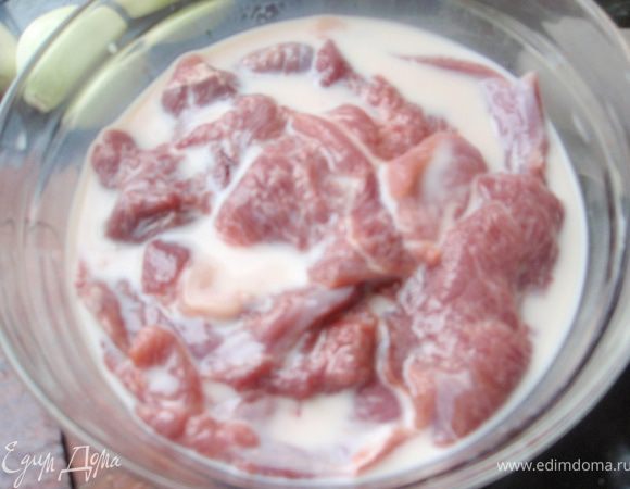 Опустить в молоко. И отправить в холодильник. Молоко сделает филе намного мягче и нежнее.