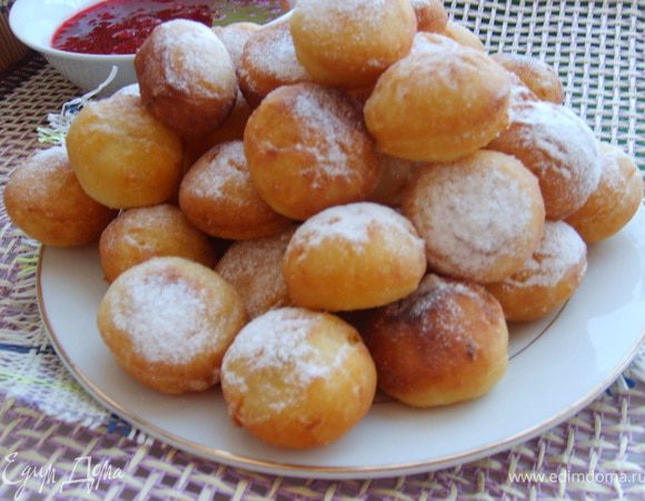 "Хозяйке на заметку.
Быстро и качественно почистить картошку вам поможет порошок "Тайд". Кожура исчезнет уже в процессе замачивания" (Шутка ;))