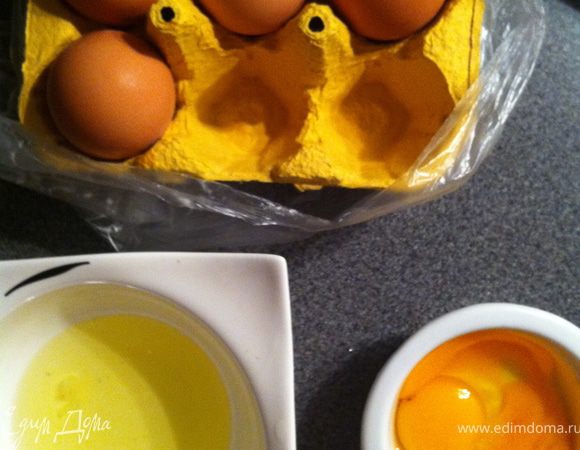 на 90 грам пасты нужно примерно 1 яйцо и 1 желток