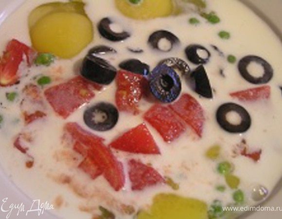 добавить нарезанные кружочками маслины,