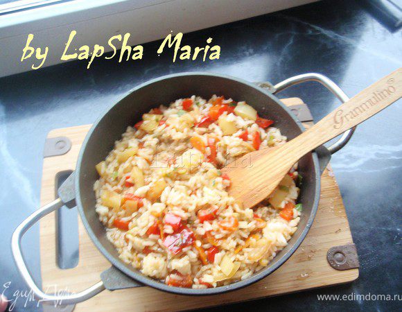 Томить под крышкой ещё 10 минут.
Приятного аппетита!