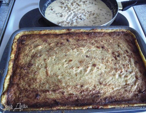 Подавайте со сметаной, подливой, молоком. Приятного аппетита!