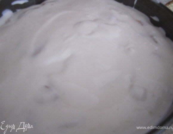 Залить оставшимся суфле.