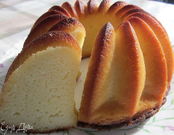 Всё смешать, дать манке набухнуть минут 30, потом запечь в духовке при температуре 180 градусов минут 40-50.