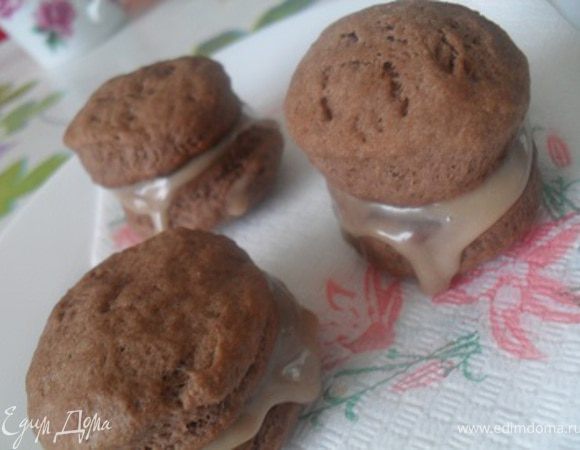 Готовые печеньки охладить...Пока охлаждаются, можно поставить чайник, а потом наслаждаться:)Приятного аппетита!:)