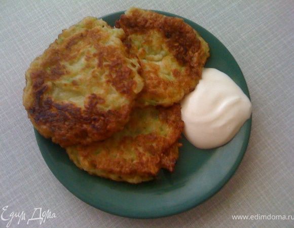 Подавать со сметаной. Приятного аппетита!!!