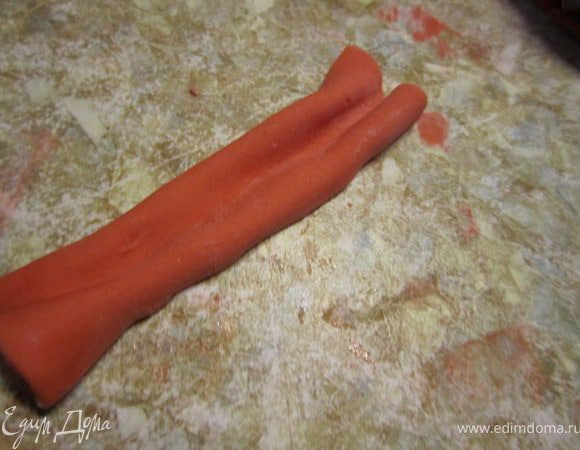 Вырезать полоску.