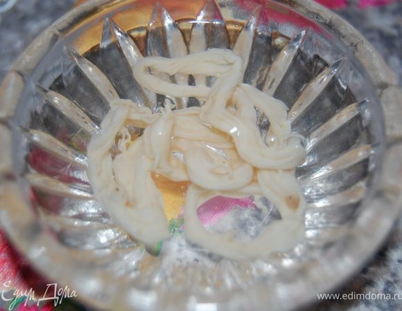 Кишки на пару минут обрабатываем в горячей воде для эластичности.