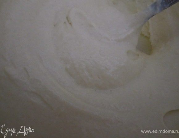 Тесто должно стать воздушным.