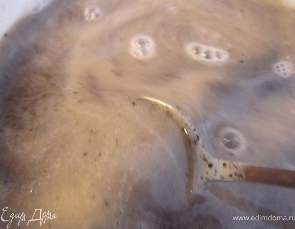 Мак залить водой.