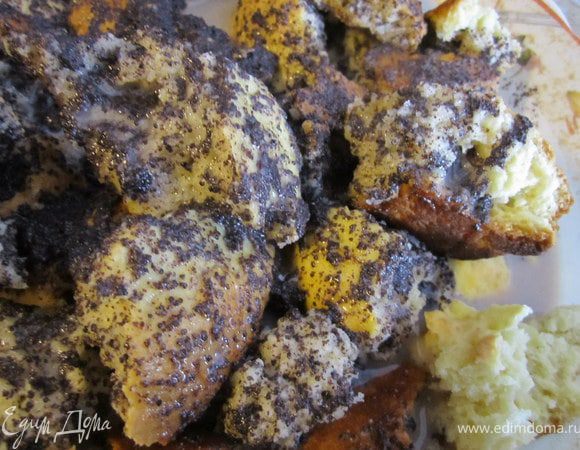 Залить маковой смесью.