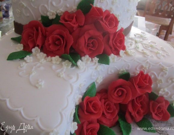 Листики и маленькие цветочки