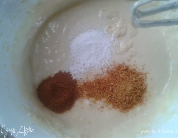 Крахмал, корица, цедра. 