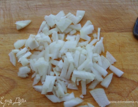 Измельчить лук