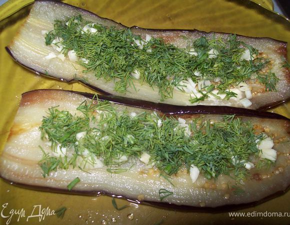 посыпаем мелко наруленной зеленью