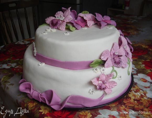 Теперь торт готов для дальнейшего украшения!