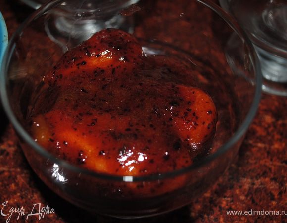 немного поливаем сливами, что бы не было очень сухо.