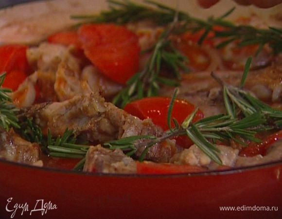 Снять с огня и оставить под крышкой еще минут на 30.