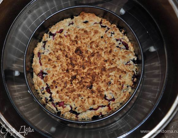 выключить, оставить остывать в чаше аэрогриля, утром съесть с кофе/чаем и пойти на работу или на спа-процедуры...кому, как говорится, что нравится!