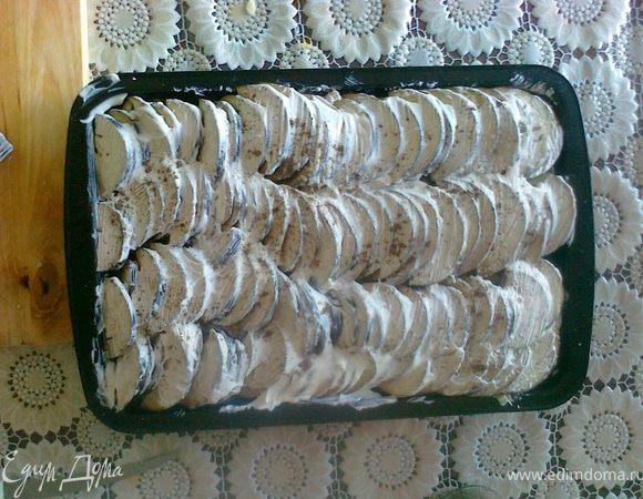 4 слой:
С баклажаном поступаем так же,как и цукини . 