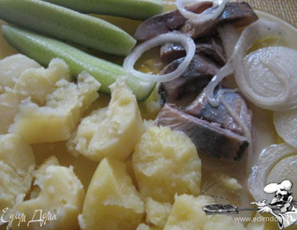 Если есть хочется очень- то в теплом месте на 1,5 часа. Но лучше всего- в холодильник на ночь.