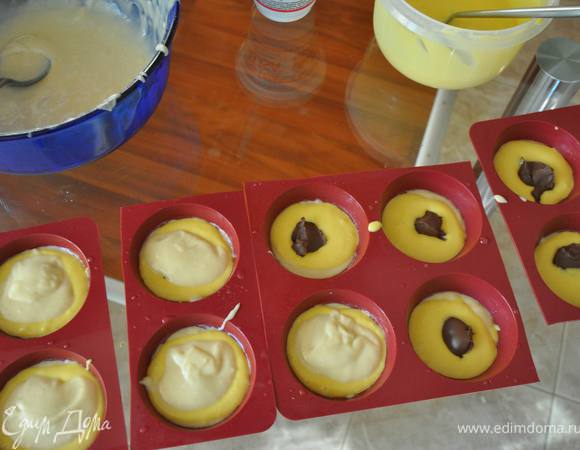 1 ст.ложка - теста из другой чашки