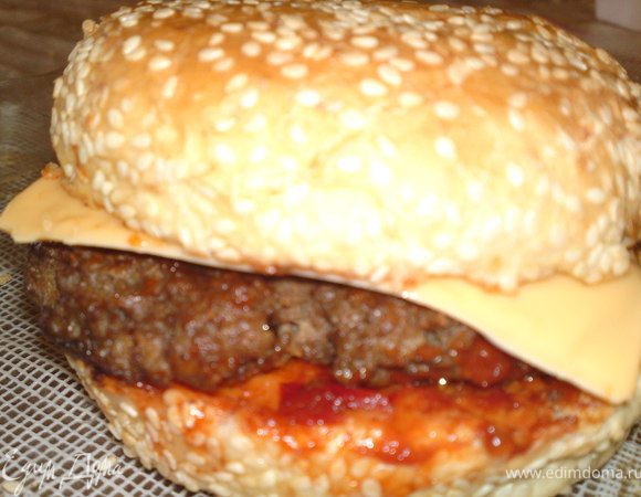 P.S. Я булочки тоже немного поджариваю на сковороде гриль, пару секунд.