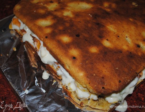 И сверху верхний корж.