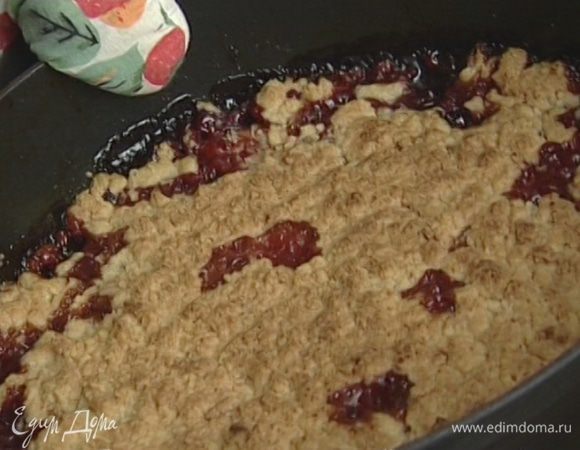 Выпекать в разогретой духовке 25−30 минут.

