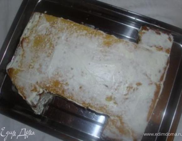 Вырезать по схеме цифру. Обмазать оставшимся кремом. 

