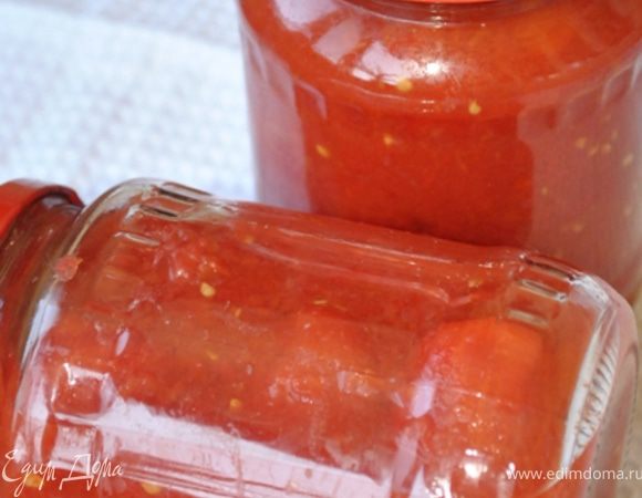 Получается 6-7 700-800-граммовых баночек.
Смачного!