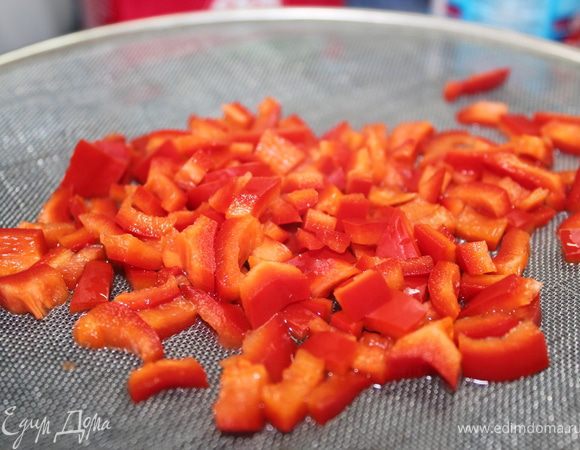 ...аккуратно отжимаем...