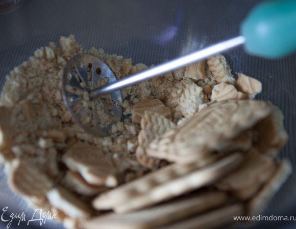 Печенье измельчить 