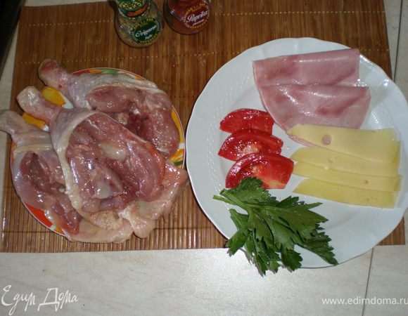 начинка №2 ветчина сыр долька помидора зелень по вкусу сельдерей или петрушка и фаршируем