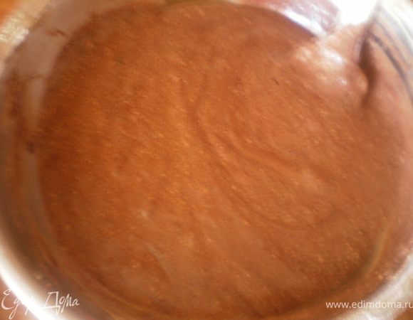 Соединить белковую и желтковую массы.