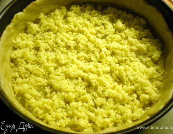 Выложить сыр.