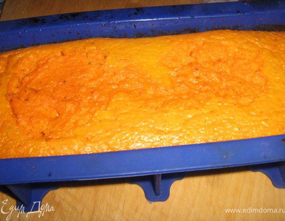 Достать из духовки,остудить.Аккуратно вынуть из формы,подавать охлаждённым.Приятного аппетита!