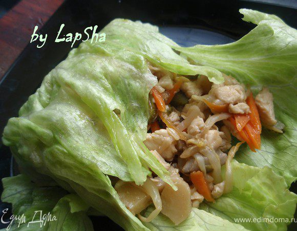 Получаются вкусные, сочные конвертики, прямо тают во рту! Невероятно интересное сочетание кружит голову. Приятного аппетита!