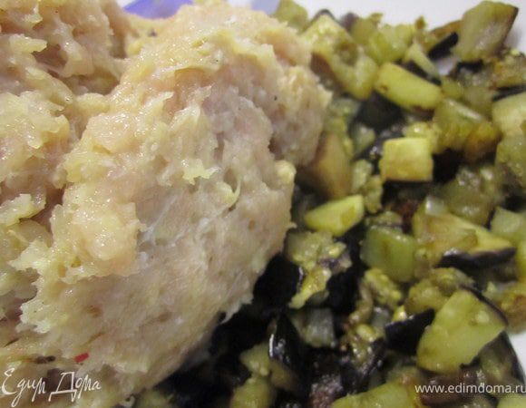 Во вторую баклажаны.