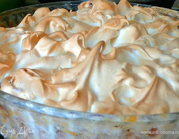 Поставить запекать в духовку при 180 гр.на 15 минут.До легкого кремового цвета.