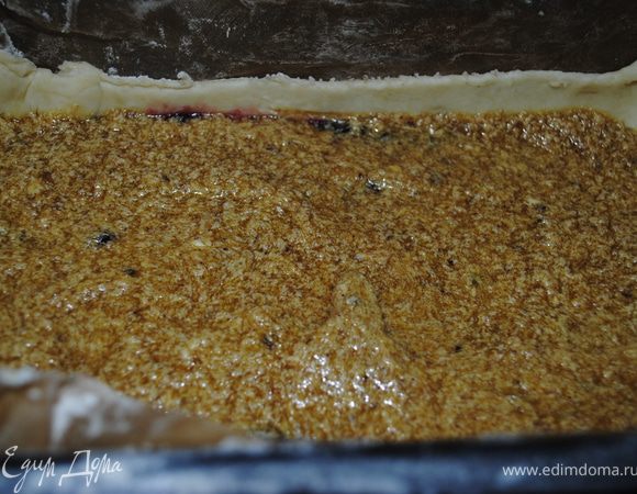 затем положите крем