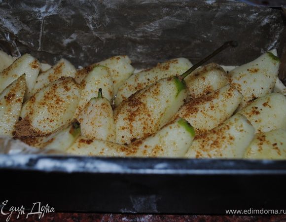 немного потрусить коричневым сахаром и поставить в духовку на 30 минут при температуре 150 градусов.