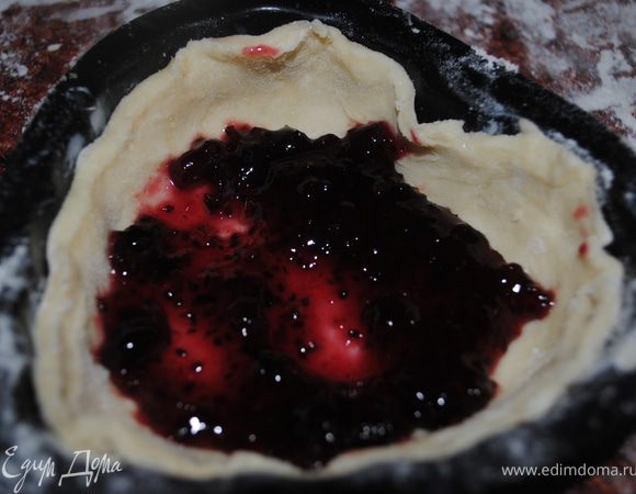 только брала формы другие и добавляли сливы и персики