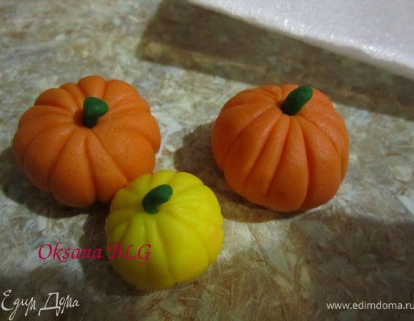 Добавить хвостики.