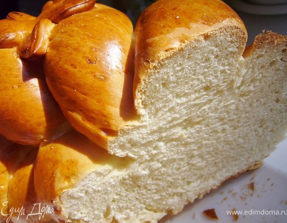 Помести противень в разогретую духовку/200 г/.Когда он подрумянится,убавить температуру до 180 г.Вытащить из духовки и дать остыть.