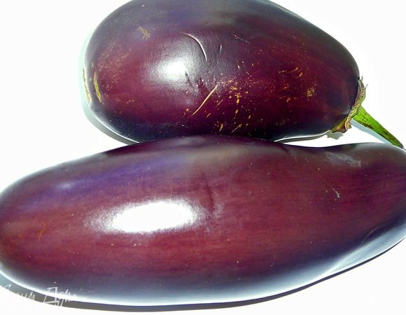 Баклажаны вымыть,обсушить.